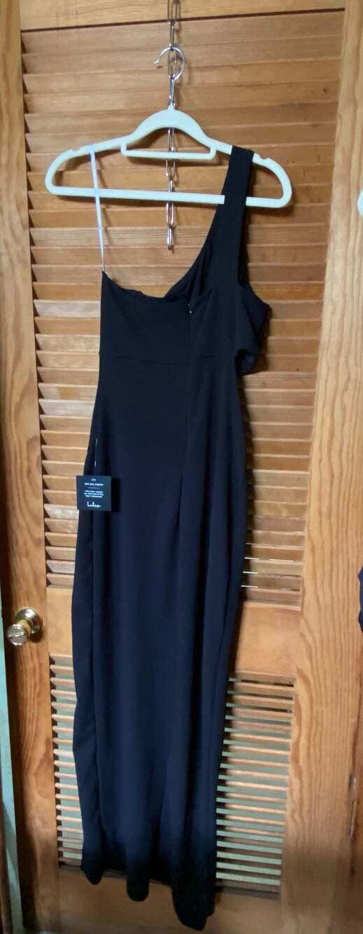 Lulus Medium One-Shoulder Cut-Out Black Maxi Dress